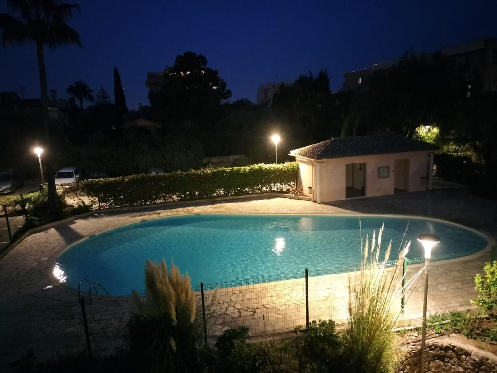 Lovely Studio & Garden - Pres Des Plages Cagnes-Sur-Mer Eksteriør billede